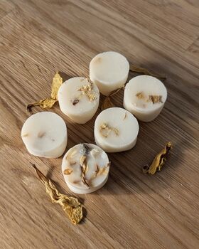 Pear And Freesia Wax Melts, 3 of 3