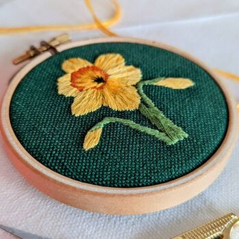 Mini Daffodil Embroidery Kit, 2 of 4