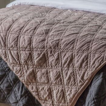 Quilted Diamond Bedspread, 5 of 6