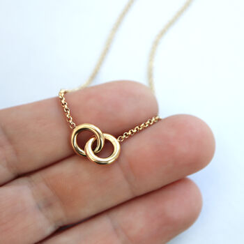 Non Tarnish Linked Rings Infinity Necklace, 2 of 9