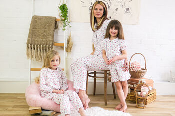 Ladies 100% Cotton English Rose Pyjama Set, 2 of 5