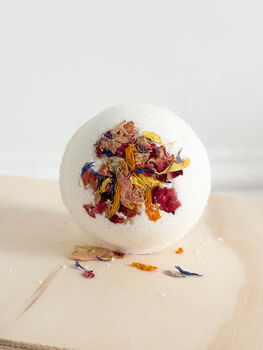 The Awakening Bath Bomb, 7 of 7