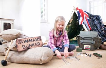 Ultimate Den Kit, 3 of 12