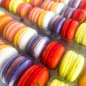 Vibrant Summer Macarons, 7 of 11