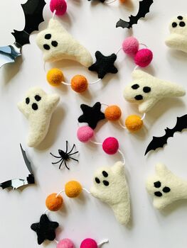 Ghoul Gang Halloween Ghost Garland, 6 of 6