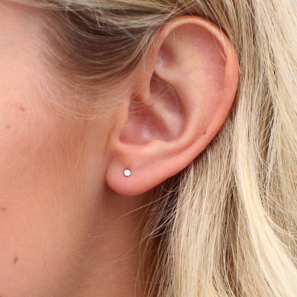 Silver Stud Earrings For Women, 4 Pairs 925 Sterling Silver Stud Earrings  Set, Unisex Small Sleeper Cartilage Cubic Zircon Stud Earrings For Multiple  | Fruugo NO