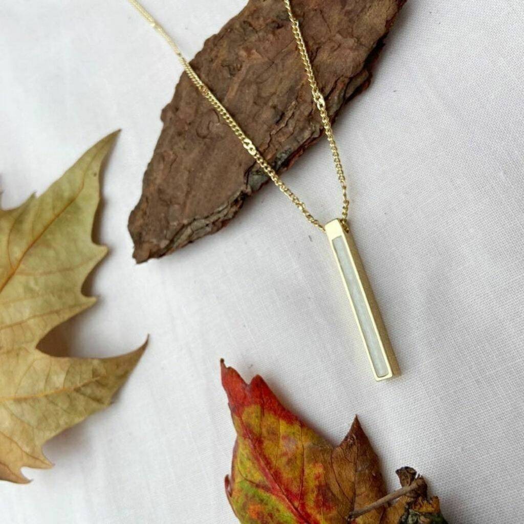 Vertical Long Bar Drop Pendant Lariat Necklace By The Colourful Aura