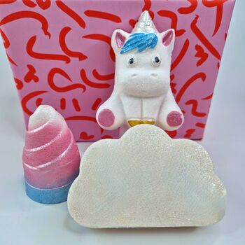 Unicorn Bath Bomb Gift Box, 4 of 8