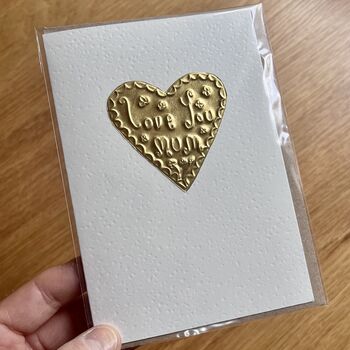 Personalised Gold Foil Heart Mum Birthday Card, 3 of 4
