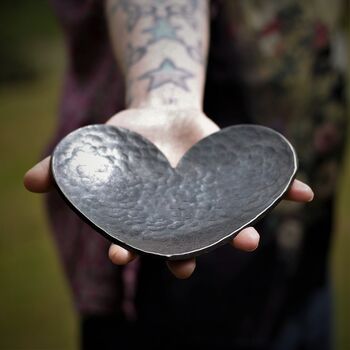 11th Anniversary Large Steel Heart Dish, 7 of 9