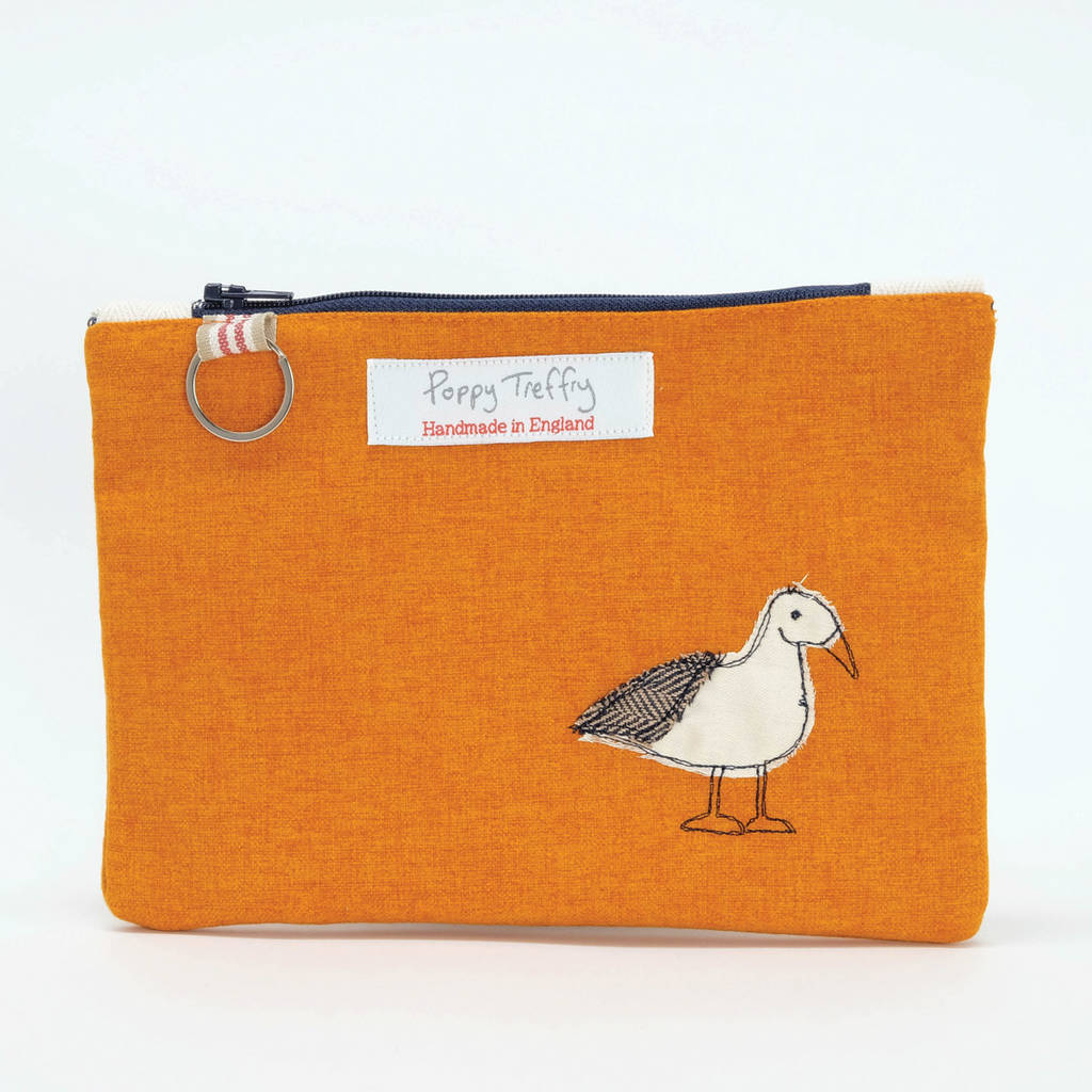 purse duck logo