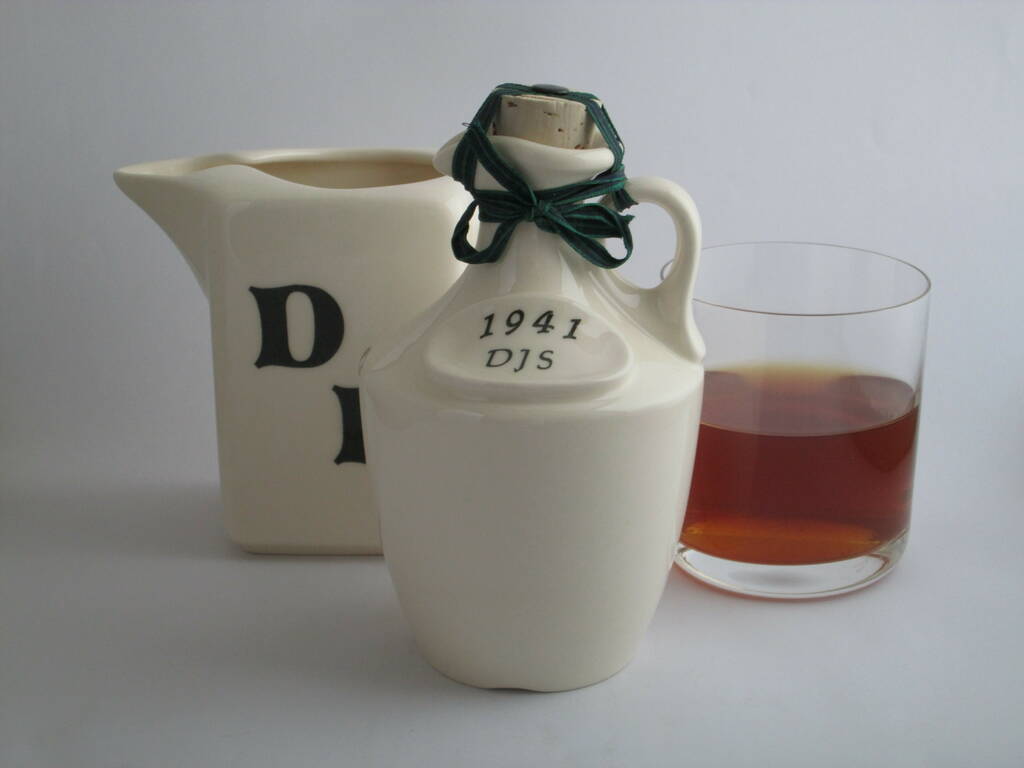 Personalised Whisky Flagon, 1 of 6