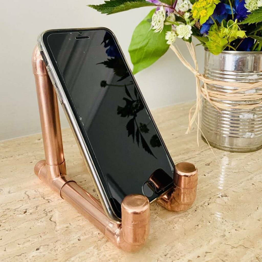 Industrial Copper Pipe Mobile Phone Stand By Lime Lace