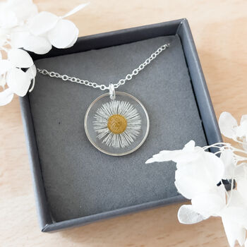 Real Daisy Necklace, 4 of 7