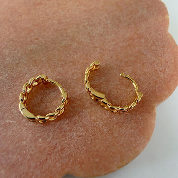 Chain Huggie Hoops, 3 of 4