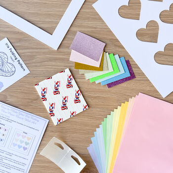 Nine Paper Hearts Craft Kit Pastels | Iris Folding, 5 of 5
