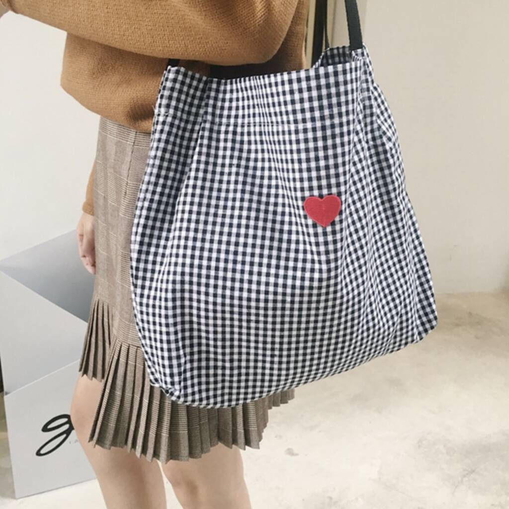 Checkered Tote Bag With Deer/Heart Logo By GY Studio ...