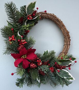 Christmas Poinsettia Wreath, 2 of 3