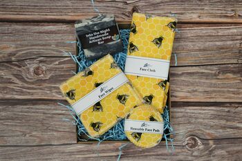 Honey Bee Eco Friendly Reusable Face Pad Gift Set, 4 of 5