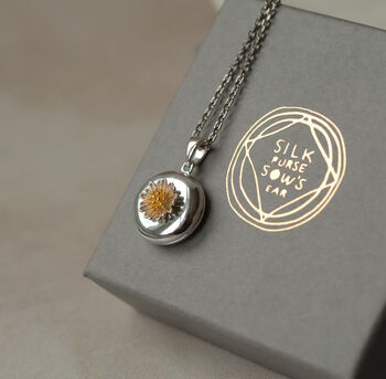 Personalized Daisy Locket, 5 of 10