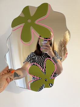 Wavy Flower Mirror Olive And Pink, 4 of 5