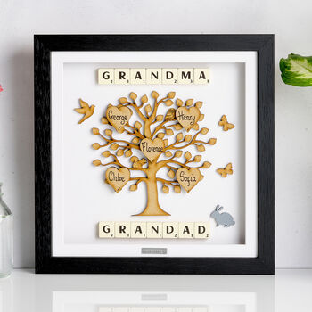 Wooden Personalised Great Grandchildren Family Tree Frame, 3 of 8