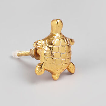 G Decor 3D Detailed Turtle Brass Door Knobs, 5 of 5