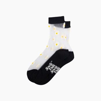 Dainty Daisy Combed Cotton Sheer Pop Socks In Black, 3 of 4