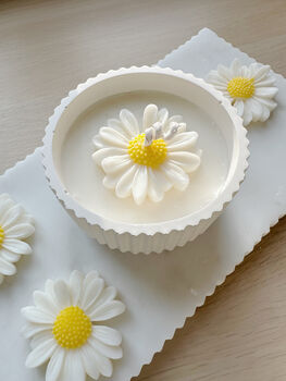 Daisy Scented Candle, 2 of 3