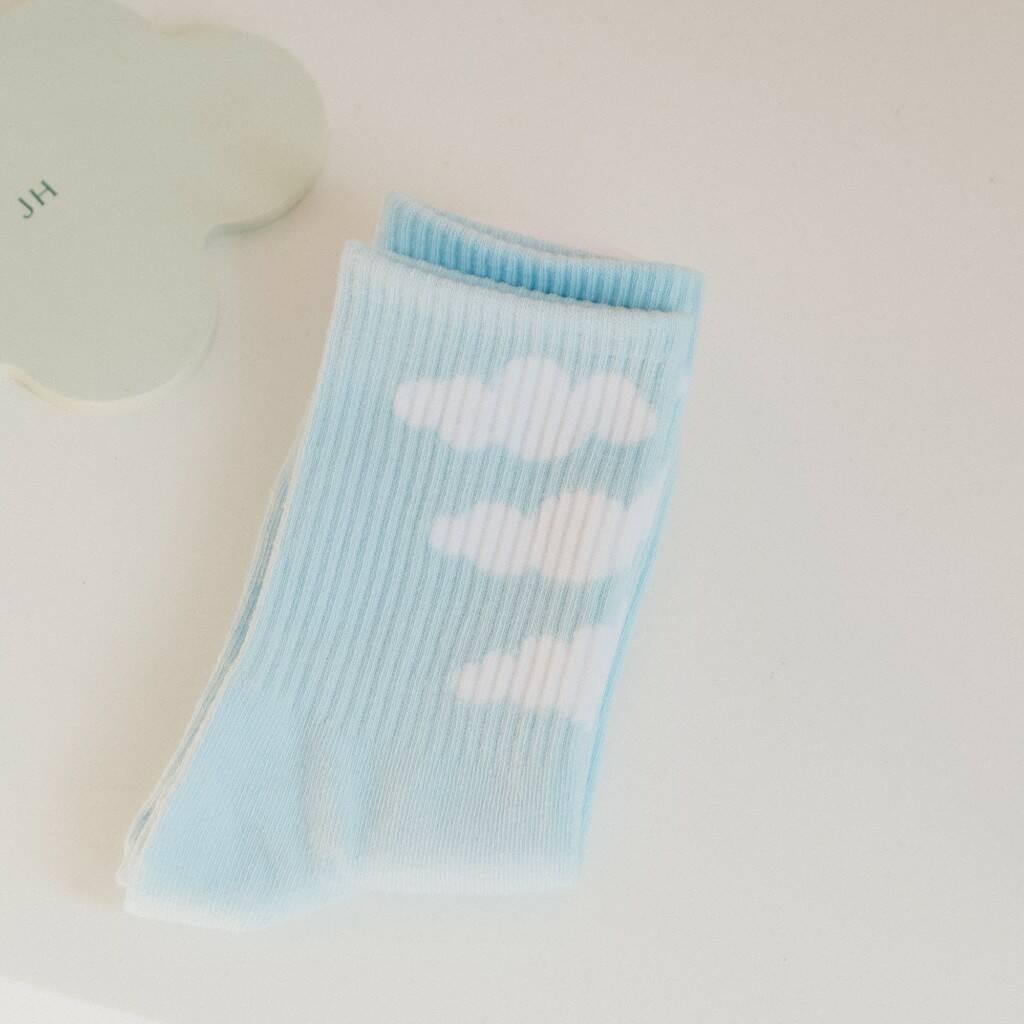 Kamal Blue Cloud Print Gender Neutral Ankle Socks, 1 of 5