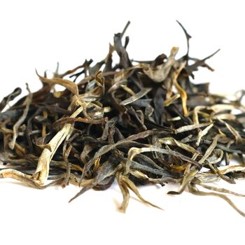 Light Tea Seasonal Loose Leaf Tea Edit, 3 of 10