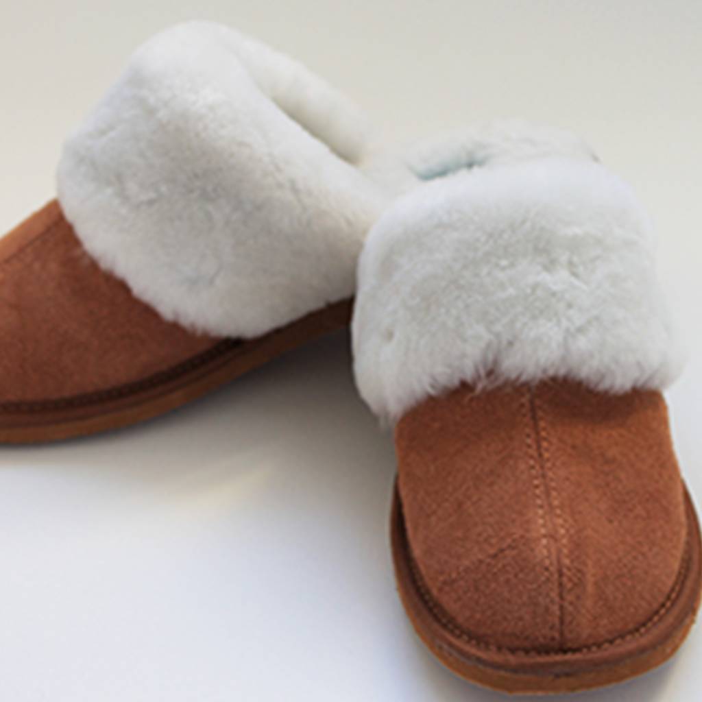 womens sheepskin signature slippers by sheepers