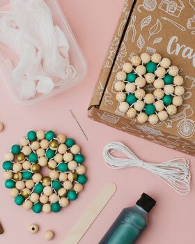 The Beaded Trivet Craft Kit, 8 of 9