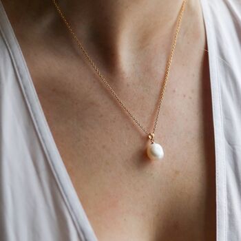 Triora Baroque Pearl And 18ct Gold Plated Pendant, 3 of 4