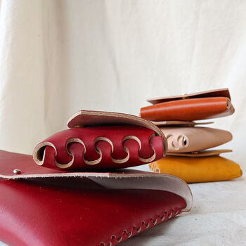 Personalised Leather Interlocking Purse, 8 of 9