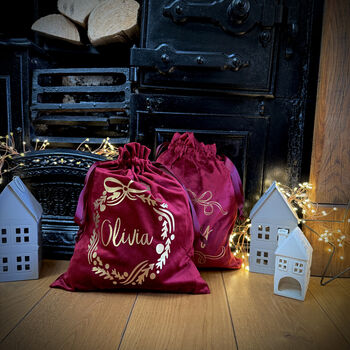 Personalised Wreath Christmas Eve Sack, 3 of 4