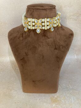 Nimrit Gold Plated White Choker Indian Jewellery Set, 3 of 5