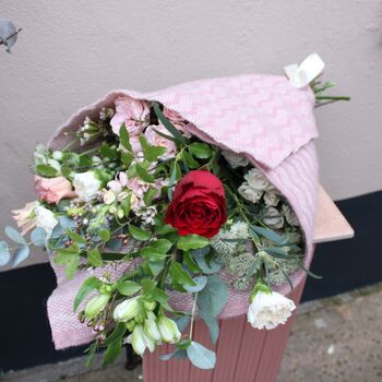 Strawberry Kisses Fresh Flower Valentine's Wrap, 3 of 6