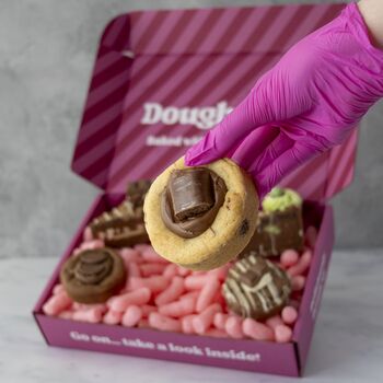 The Milk Chocolate Deluxe Cookie And Cookie Pie Gift Box, 10 of 11