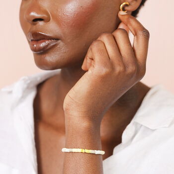 Yellow Disc Beaded Bracelet In Gold Plating, 3 of 4