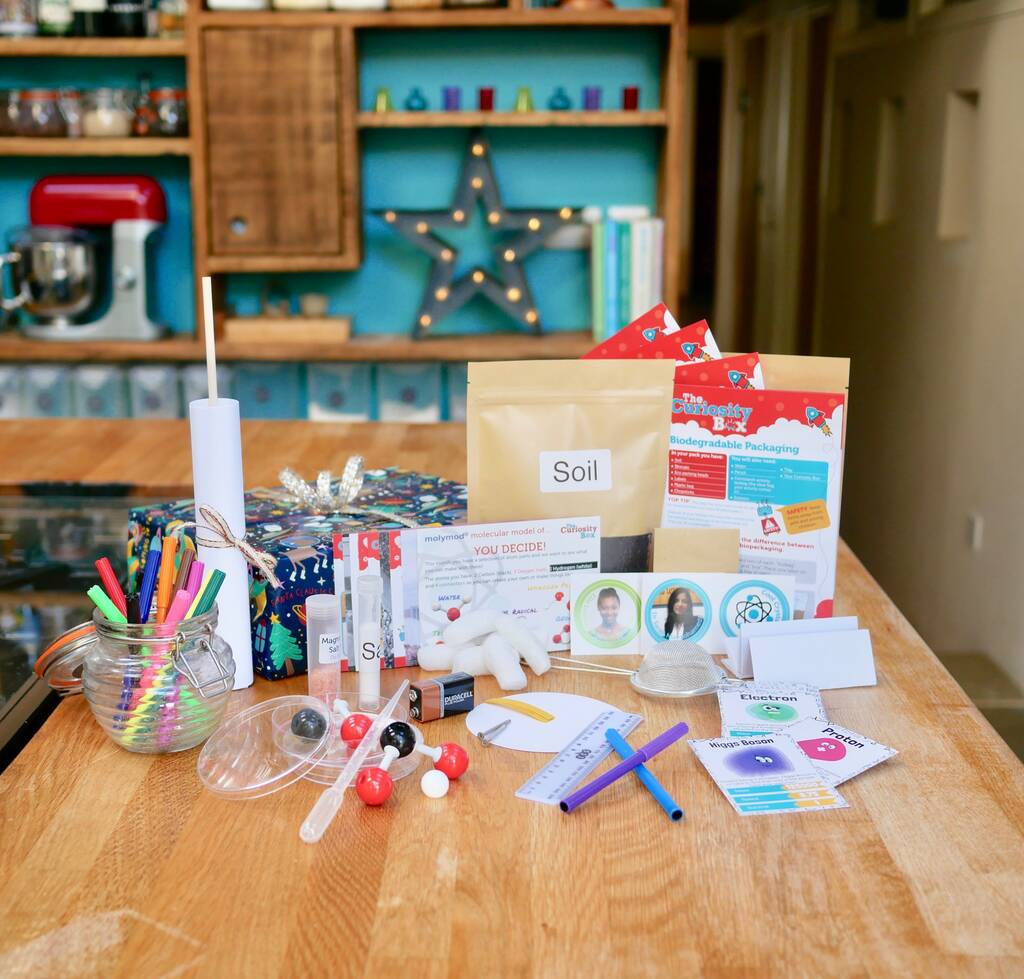 Cool Chemistry Christmas Gift Bundle By The Curiosity Box