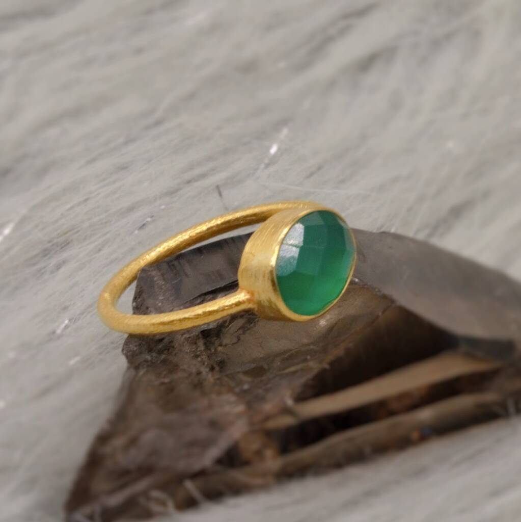 Green Onyx Gold Ring, 1 of 9