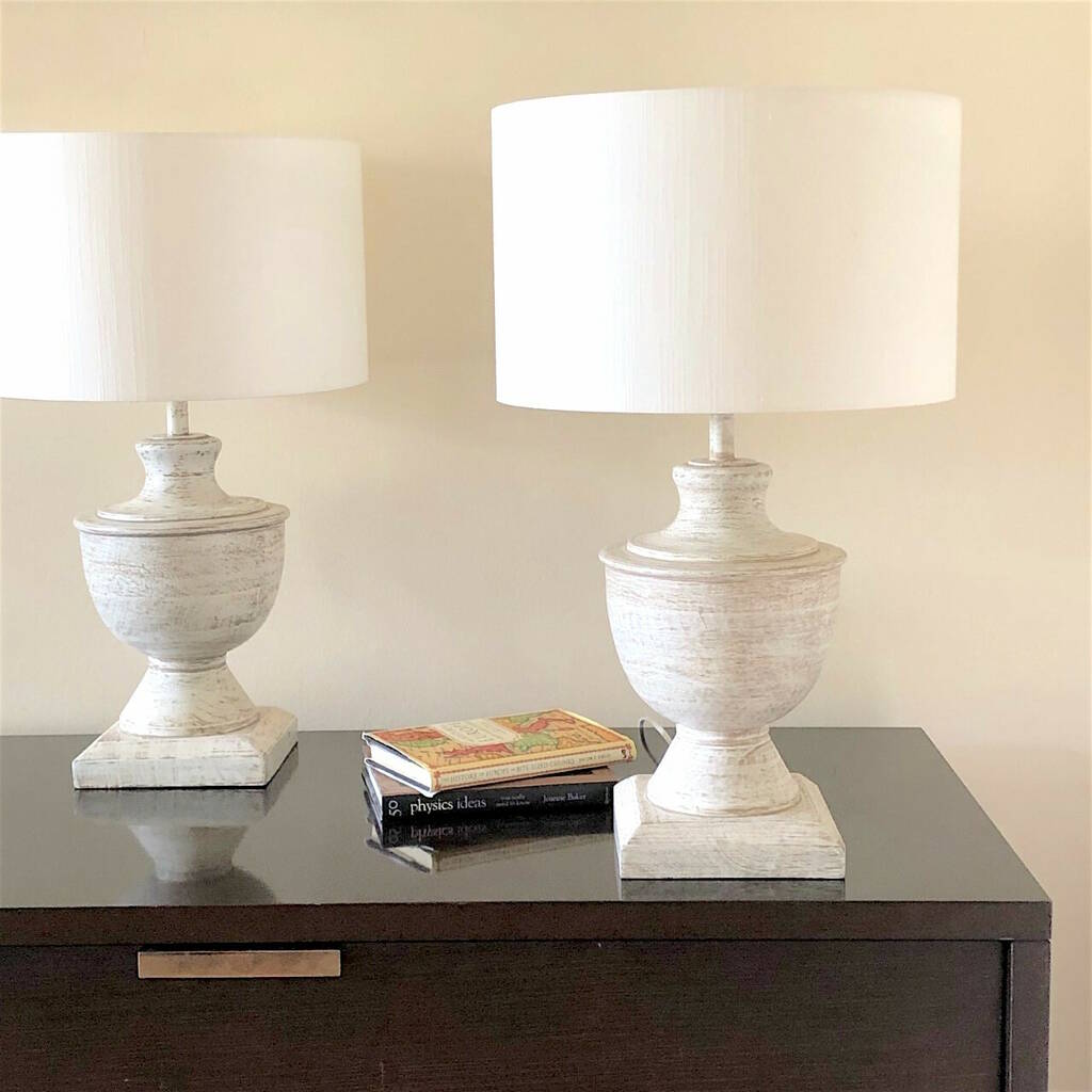 urn table lamp