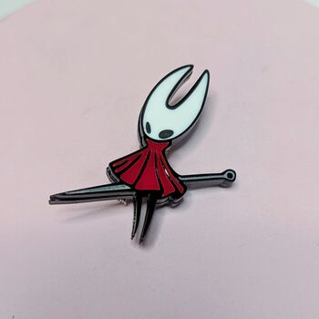 Hollow Knight Silksong Brooch Sherma Hornet Videogames, 4 of 7