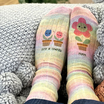 Mummy Rainbow Flowerpot Snug Socks, 2 of 4