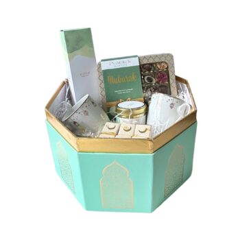 Mubarak Large Hamper Gift Box And Balloon, 2 of 2