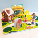 3 little pigs play set