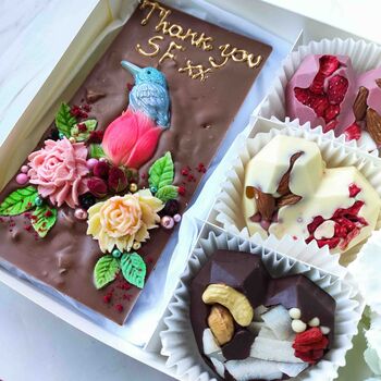 Personalised Vegan Chocolate 'Colibri & Flowers' Gift, 2 of 8