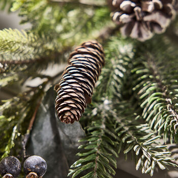 Luxury Berry Bushel Christmas Garland, 3 of 4