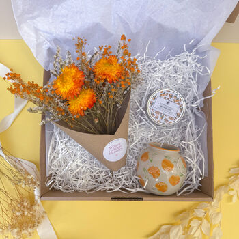 Orange Dried Flower And Candle Gift Box, 4 of 4